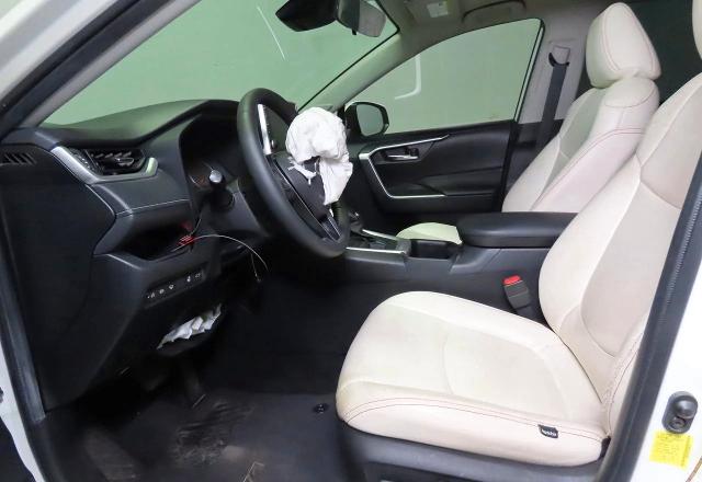 2022 Toyota Rav4 მანქანა იყიდება აუქციონზე, vin: JTMA1RFV6NJ040237, აუქციონის ნომერი: 62327036