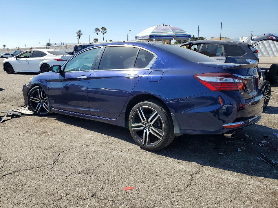 Aukcja sprzedaży 2017 Honda Accord, vin: 1HGCR2F5XHA128335, numer aukcji: 60512256