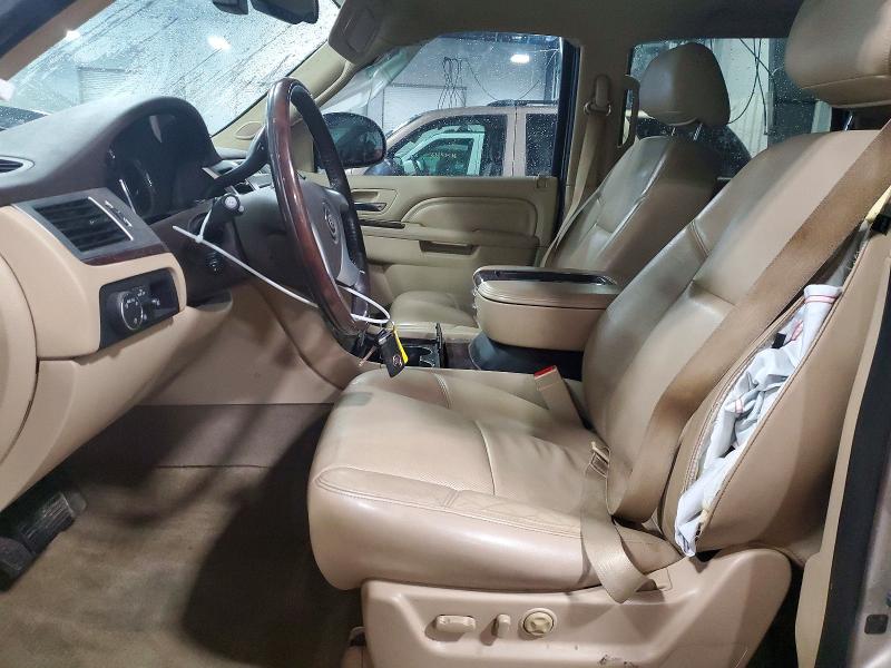 63382636 :رقم المزاد ، 1GYS4BEF7DR130875 vin ، 2013 Cadillac Escalade مزاد بيع