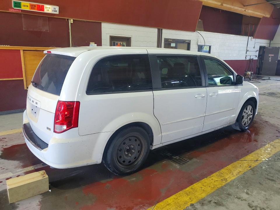 63625266 :رقم المزاد ، 2C4RDGBG6FR721825 vin ، 2015 Dodge Grand Caravan مزاد بيع