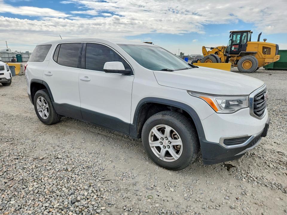 62224346 :رقم المزاد ، 1GKKNRLA0HZ180126 vin ، 2017 Gmc Acadia مزاد بيع