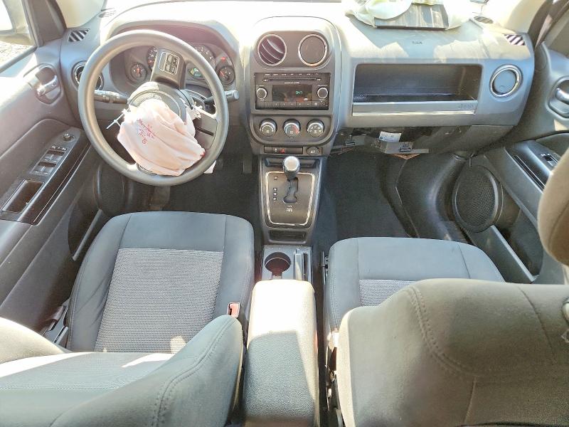 62665796 :رقم المزاد ، 1C4NJCBB8CD520690 vin ، 2012 Jeep Compass مزاد بيع