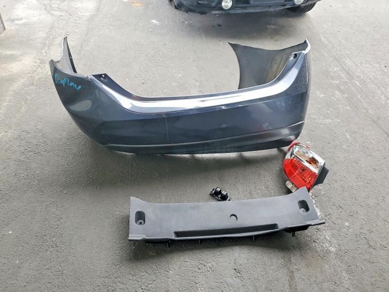 2015 Toyota Corolla მანქანა იყიდება აუქციონზე, vin: 5YFBURHE1FP239279, აუქციონის ნომერი: 60957616