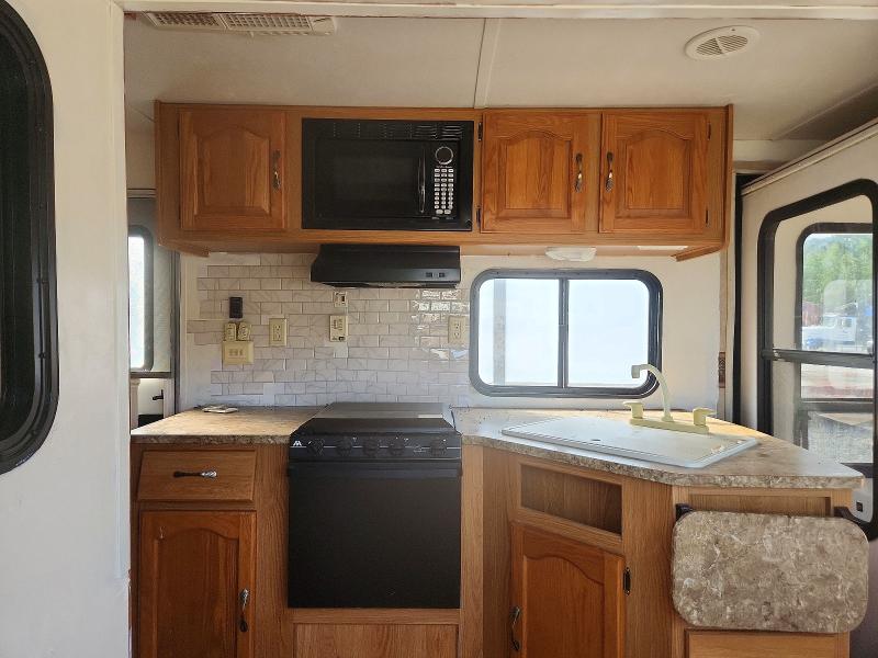 2011 Keystone Rv Trailers მანქანა იყიდება აუქციონზე, vin: 4YDT31120B3105114, აუქციონის ნომერი: 62474256