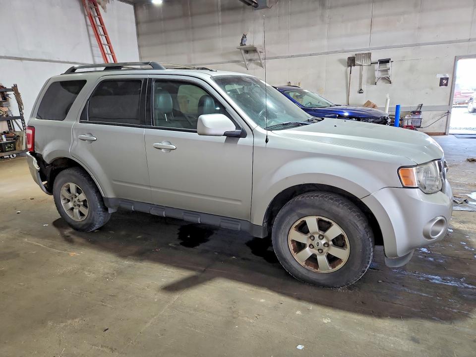 2011 Ford Escape მანქანა იყიდება აუქციონზე, vin: 1FMCU9EG0BKA20988, აუქციონის ნომერი: 61117416