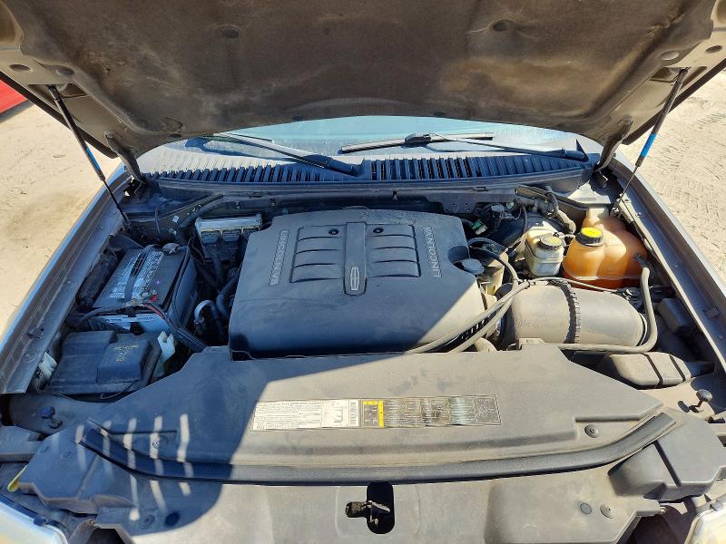 60631996 :رقم المزاد ، 5LMFU27R53LJ47148 vin ، 2003 Lincoln Navigator مزاد بيع