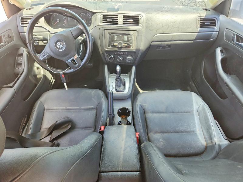 62427546 :رقم المزاد ، 3VWDX7AJ5BM305374 vin ، 2011 Volkswagen Jetta مزاد بيع