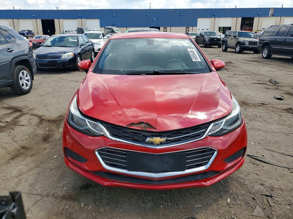 2017 Chevrolet Cruze მანქანა იყიდება აუქციონზე, vin: 1G1BE5SMXH7260618, აუქციონის ნომერი: 60656486