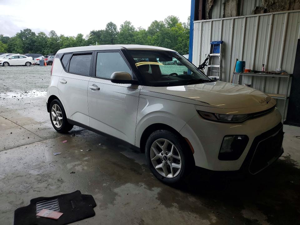 2022 Kia Soul მანქანა იყიდება აუქციონზე, vin: KNDJ23AU8N7157761, აუქციონის ნომერი: 62121096