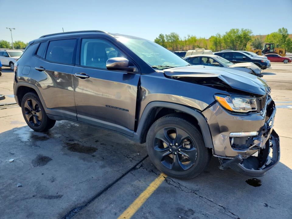 2019 Jeep Compass მანქანა იყიდება აუქციონზე, vin: 3C4NJDBB4KT631025, აუქციონის ნომერი: 61731886