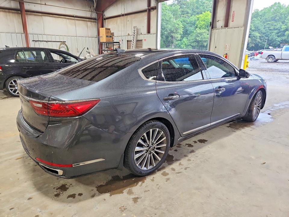 Продаж на аукціоні авто 2017 Kia Cadenza, vin: KNALC4J11H5065888, номер лоту: 62415176