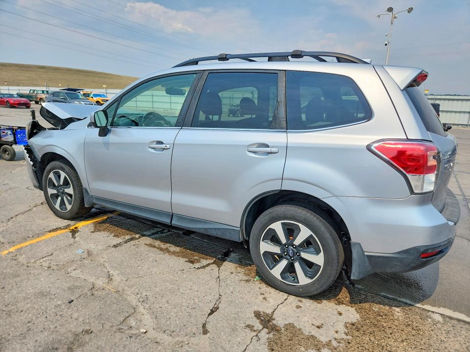 Продаж на аукціоні авто 2017 Subaru Forester, vin: JF2SJAJC5HH423742, номер лоту: 59969346