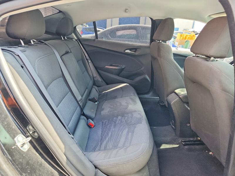 63021876 :رقم المزاد ، 1G1BE5SM5K7101092 vin ، 2019 Chevrolet Cruze مزاد بيع