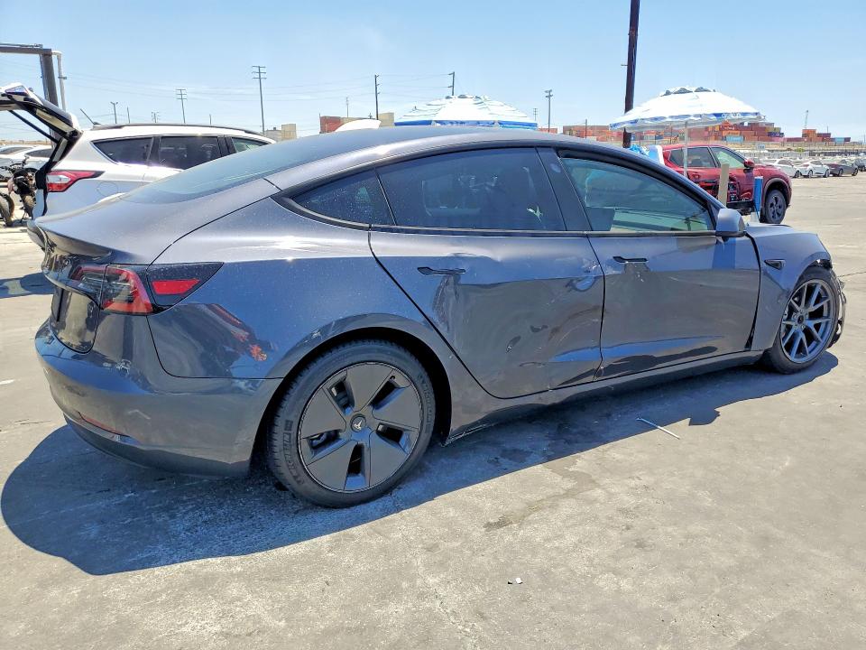 Продажа на аукционе авто 2023 Tesla Model 3, vin: 5YJ3E1EA3PF613778, номер лота: 62475916