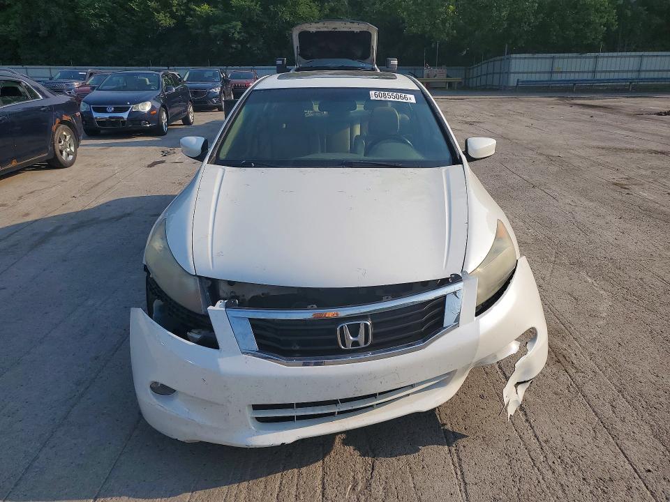 60855066 :رقم المزاد ، 1HGCP36858A078658 vin ، 2008 Honda Accord مزاد بيع