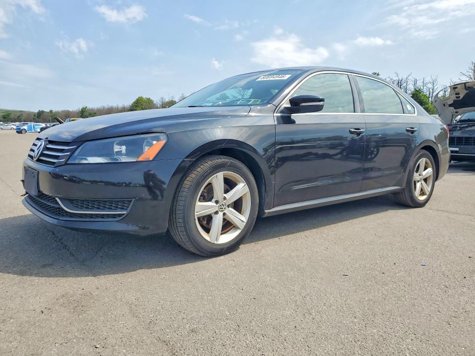 60694946 :رقم المزاد ، 1VWBP7A36DC006408 vin ، 2013 Volkswagen Passat مزاد بيع