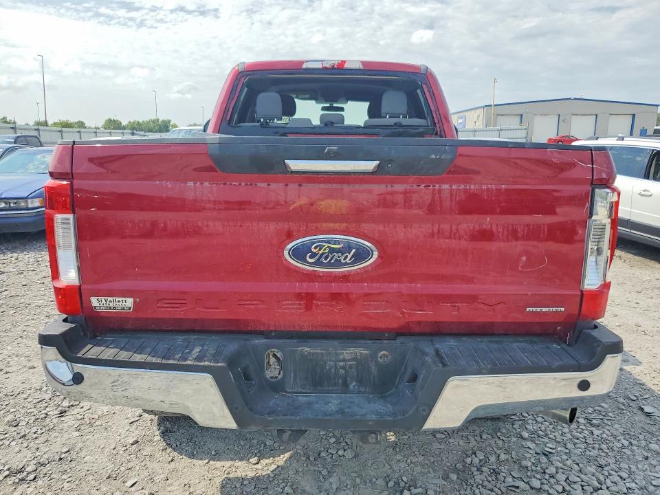 61319776 :رقم المزاد ، 1FT7W2B6XHEB52831 vin ، 2017 Ford F250 مزاد بيع