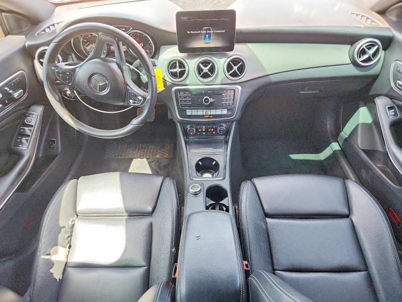 61859316 :رقم المزاد ، WDDSJ4EB4JN536077 vin ، 2018 Mercedes-benz Cla مزاد بيع