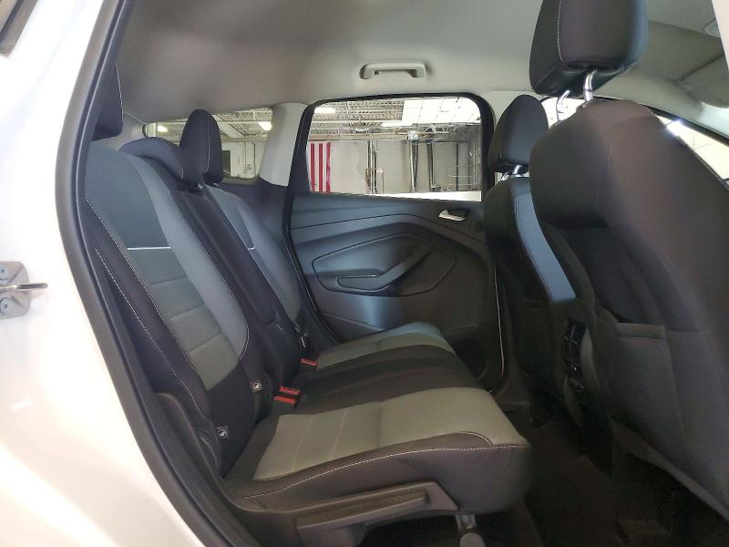 2015 Ford Escape მანქანა იყიდება აუქციონზე, vin: 1FMCU9G99FUA95617, აუქციონის ნომერი: 61558026