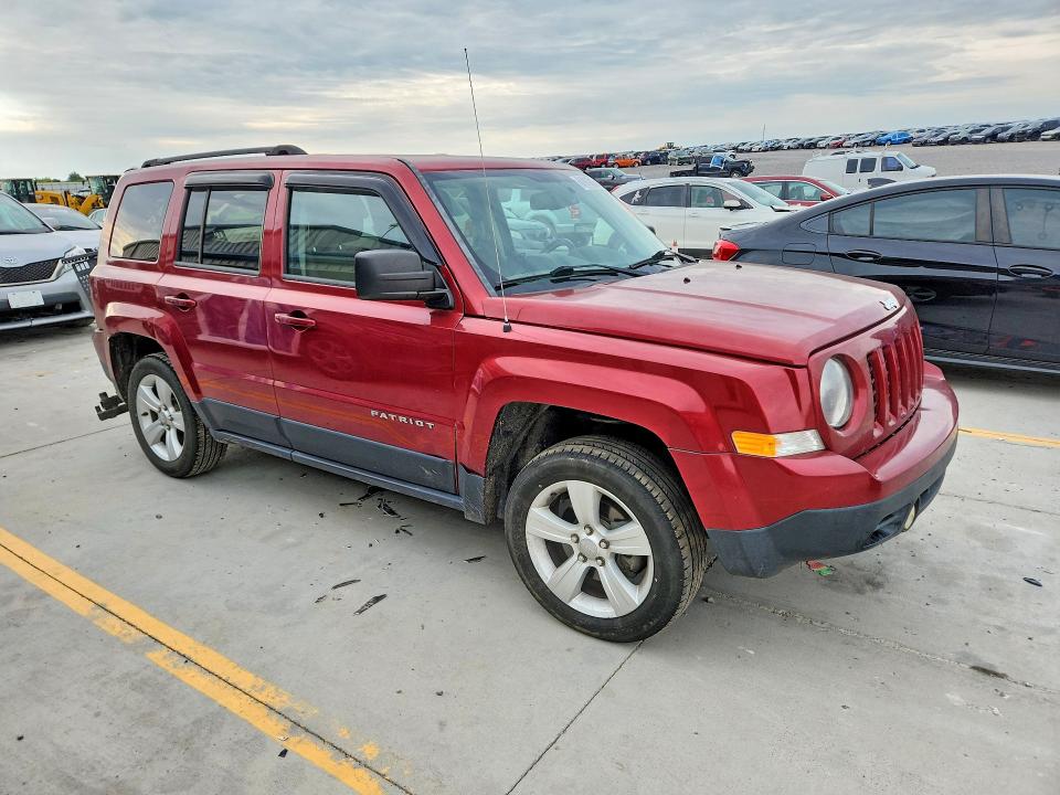 61818016 :رقم المزاد ، 1C4NJRFB0GD518516 vin ، 2016 Jeep Patriot مزاد بيع
