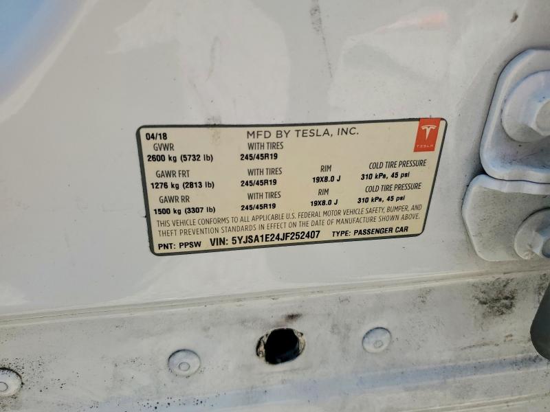 63232426 :رقم المزاد ، 5YJSA1E24JF252407 vin ، 2018 Tesla Model S مزاد بيع