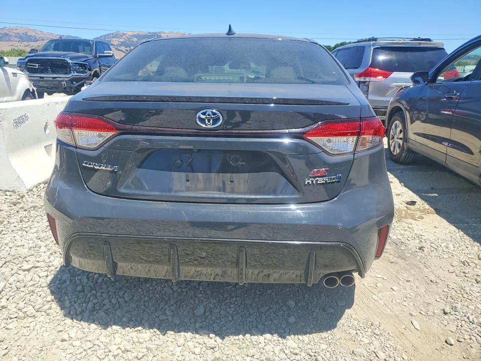 Продаж на аукціоні авто 2024 Toyota Corolla Hybrid, vin: JTDBCMFE0R3057367, номер лоту: 62476186