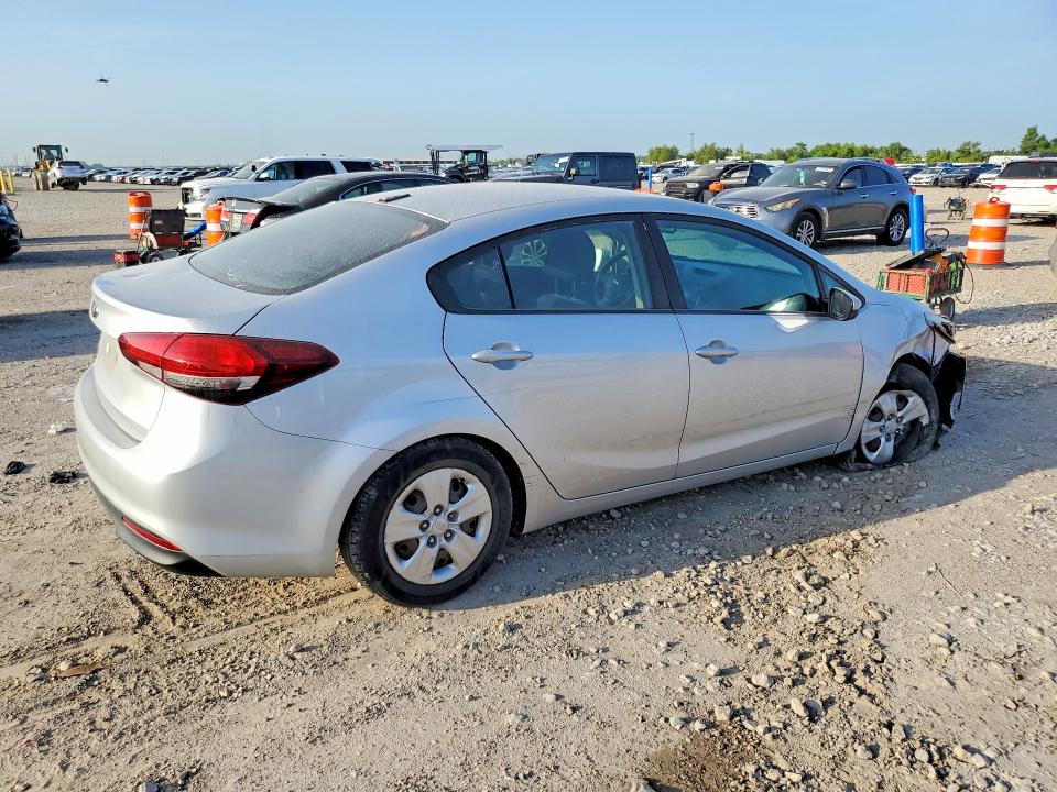 Aukcja sprzedaży 2017 Kia Forte, vin: 3KPFK4A7XHE041889, numer aukcji: 61510086