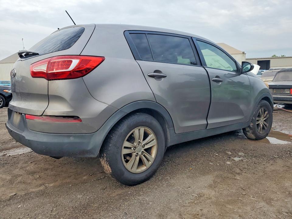 2011 Kia Sportage მანქანა იყიდება აუქციონზე, vin: KNDPB3A28B7012949, აუქციონის ნომერი: 59728086