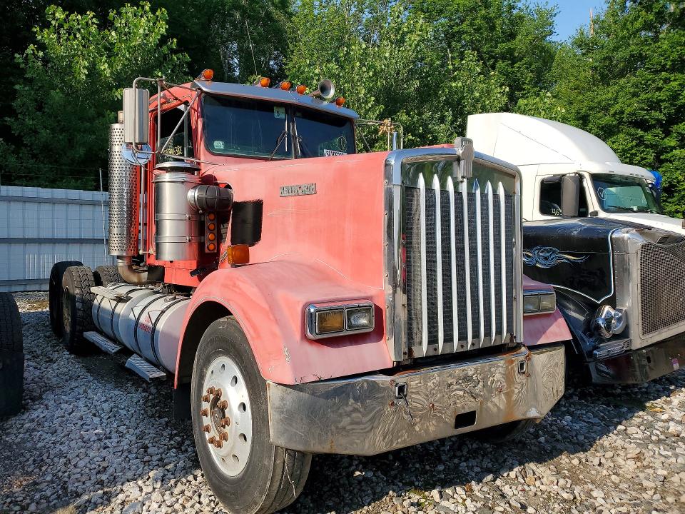 Продажа на аукционе авто 1995 Kenworth W900, vin: 2XKWDB0X6SM667429, номер лота: 58396386