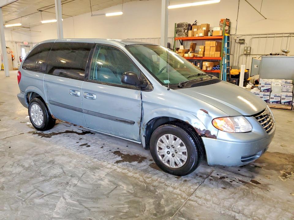2005 Chrysler Town & Country მანქანა იყიდება აუქციონზე, vin: 1C4GP45R75B437207, აუქციონის ნომერი: 62953046