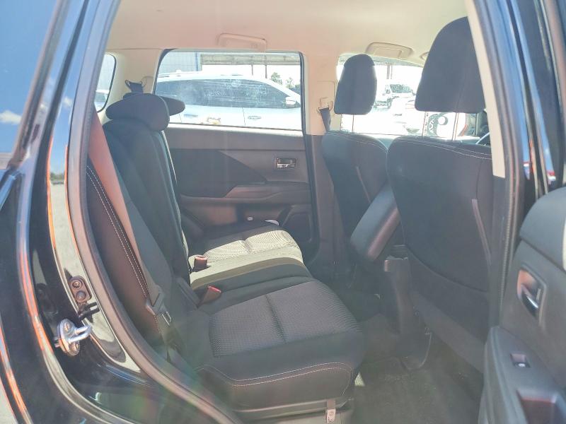 Продаж на аукціоні авто 2017 Mitsubishi Outlander, vin: JA4AZ3A35HZ065447, номер лоту: 62343506