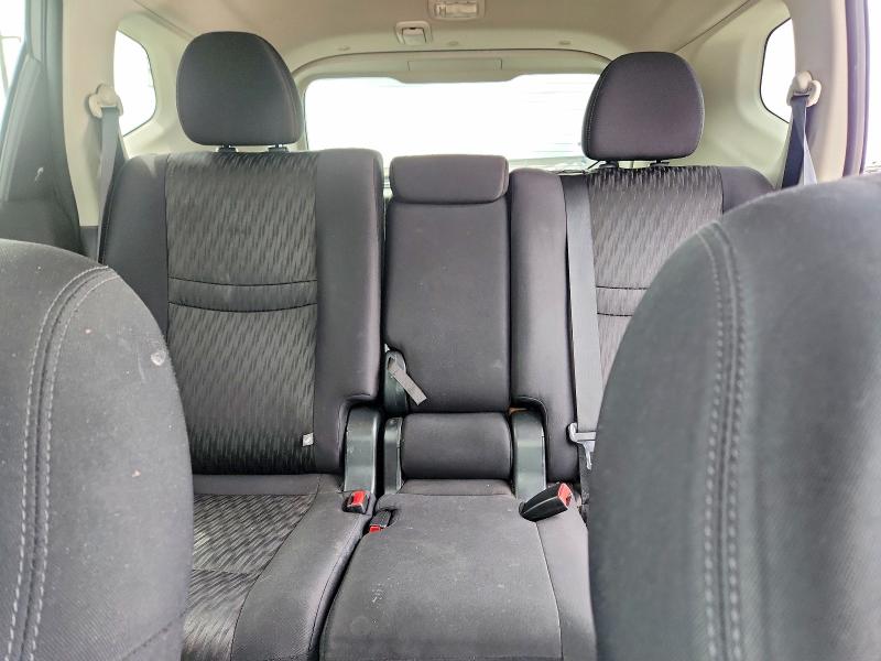 2018 Nissan Rogue მანქანა იყიდება აუქციონზე, vin: 5N1AT2MV8JC825812, აუქციონის ნომერი: 63117516