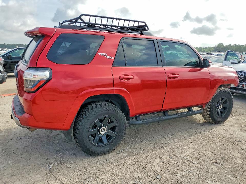61688096 :رقم المزاد ، JTERU5JRXP6149508 vin ، 2023 Toyota 4runner مزاد بيع