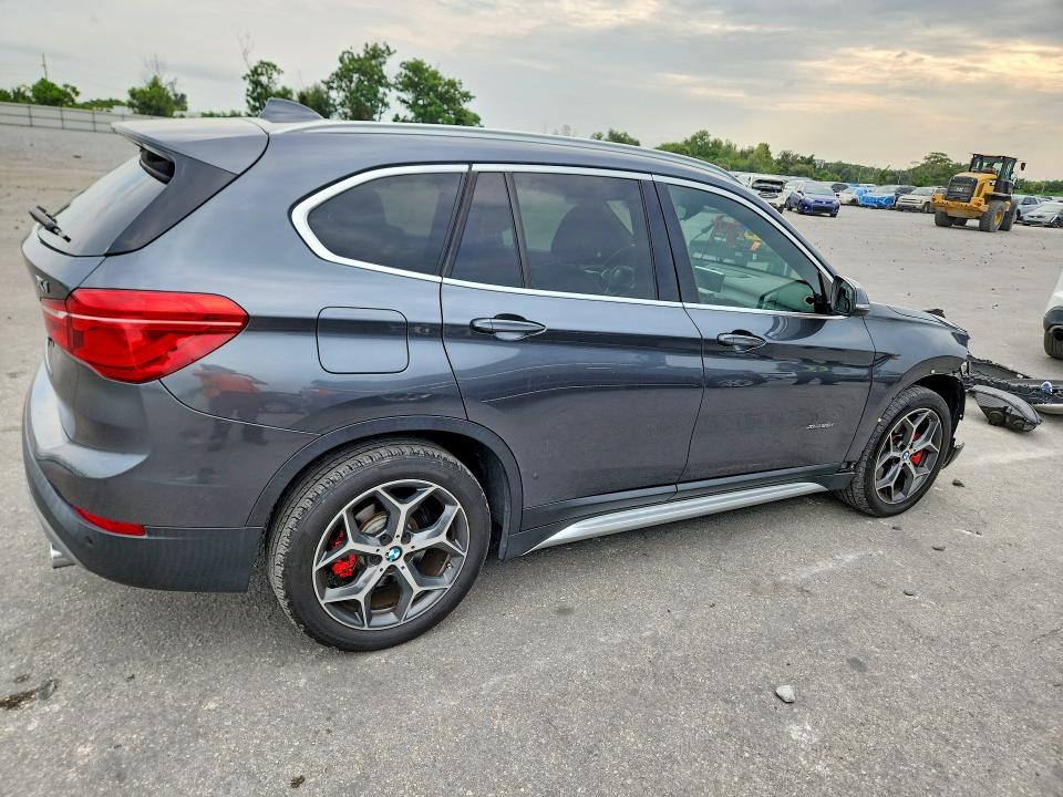 Продажа на аукционе авто 2017 Bmw X1, vin: WBXHT3C38H5F81981, номер лота: 62928526