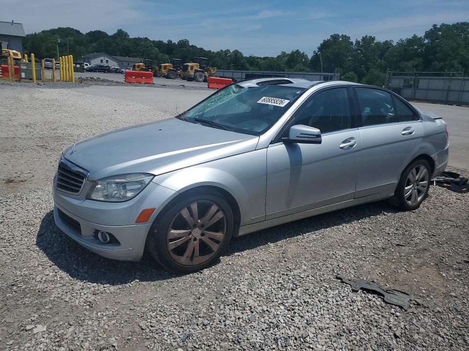 60885826 :رقم المزاد ، WDDGF8BB8BR167270 vin ، 2011 Mercedes-benz C مزاد بيع