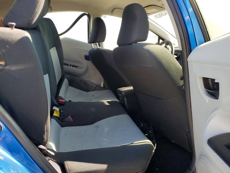 Продажа на аукционе авто 2012 Toyota Prius C, vin: JTDKDTB32C1527638, номер лота: 61439626
