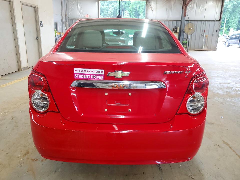 59180206 :رقم المزاد ، 1G1JC5SHXG4119388 vin ، 2016 Chevrolet Sonic مزاد بيع