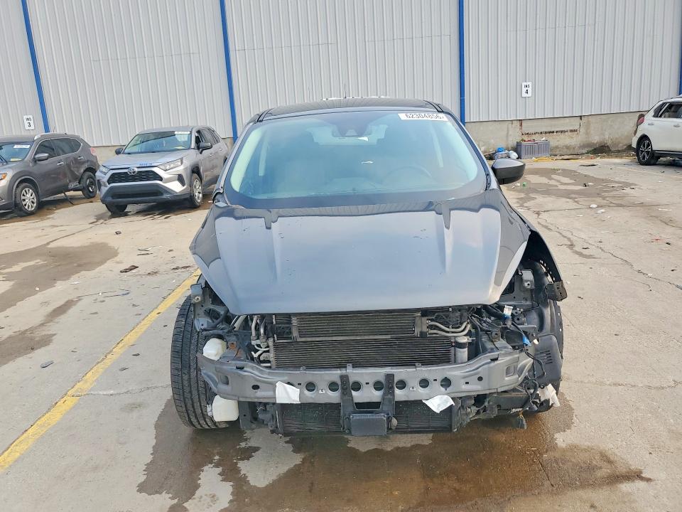 62304856 :رقم المزاد ، 1FMCU9GD6KUB23680 vin ، 2019 Ford Escape مزاد بيع