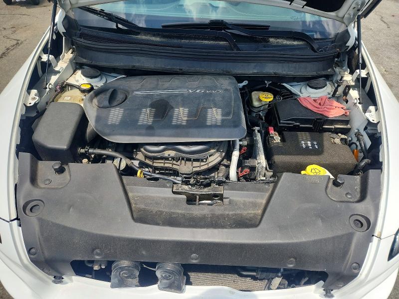 60442596 :رقم المزاد ، 1C4PJMDS1FW646667 vin ، 2015 Jeep Cherokee مزاد بيع