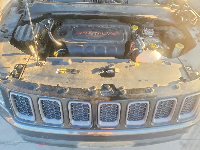 Продаж на аукціоні авто 2018 Jeep Compass, vin: 3C4NJDDB5JT451662, номер лоту: 60509276
