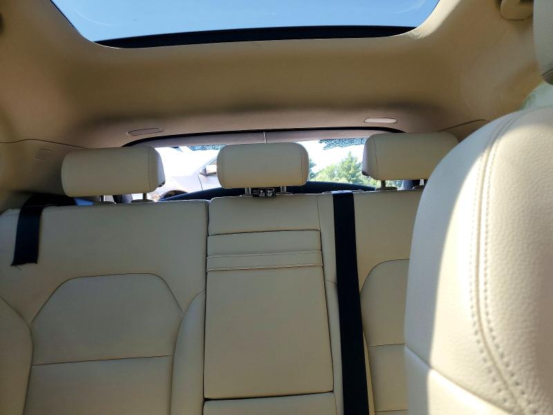 61301186 :رقم المزاد ، WDCTG4GB4KU001729 vin ، 2019 Mercedes-benz Gla مزاد بيع