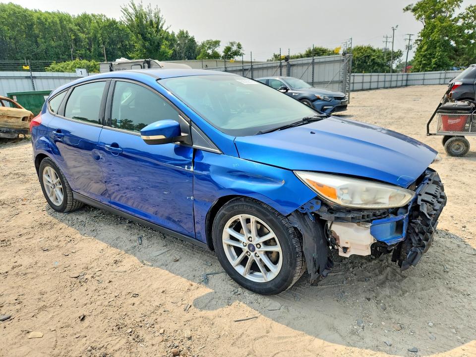 60585816 :رقم المزاد ، 1FADP3K29JL266510 vin ، 2018 Ford Focus مزاد بيع