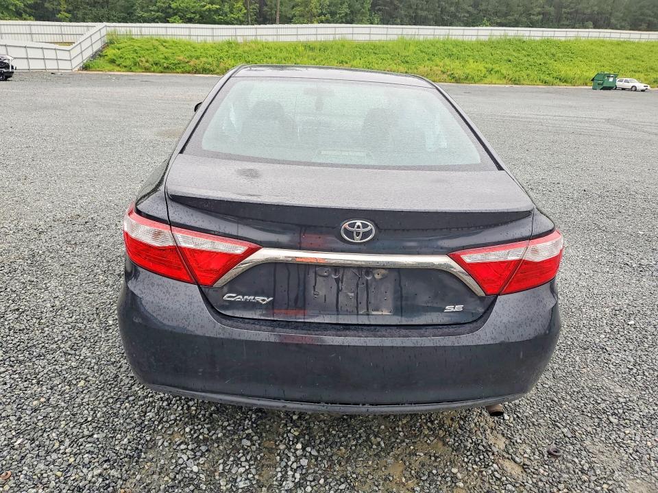 59947416 :رقم المزاد ، 4T1BF1FKXHU403456 vin ، 2017 Toyota Camry مزاد بيع