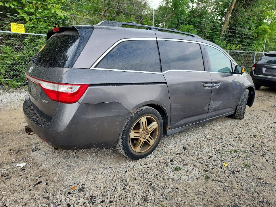 60091666 :رقم المزاد ، 5FNRL5H9XBB049161 vin ، 2011 Honda Odyssey مزاد بيع