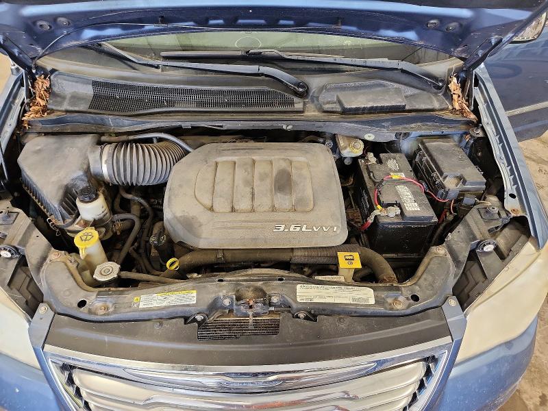 60582486 :رقم المزاد ، 2A4RR8DG9BR798195 vin ، 2011 Chrysler Town & Country مزاد بيع
