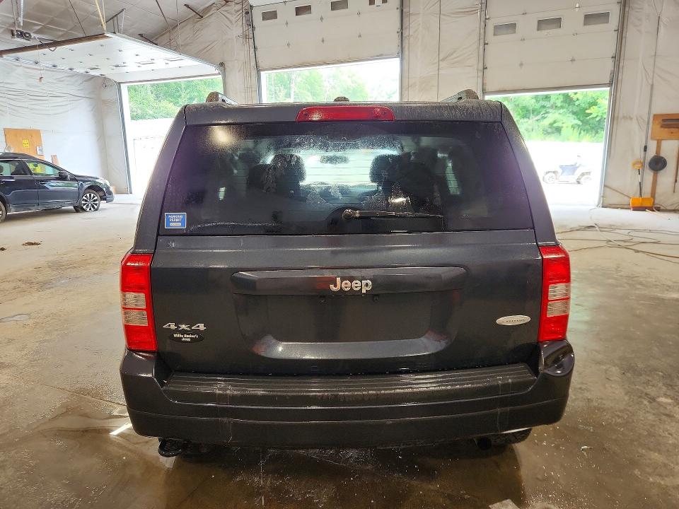 Продаж на аукціоні авто 2015 Jeep Patriot, vin: 1CN4NJRFB0FD27114, номер лоту: 62298316
