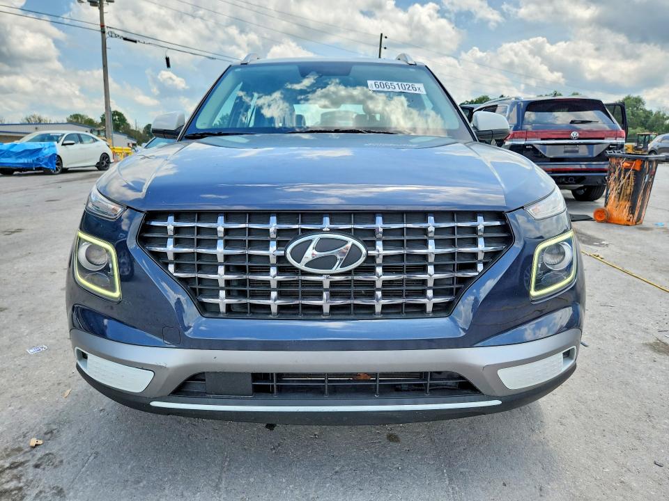 60651026 :رقم المزاد ، KMHRC8A37NU199503 vin ، 2022 Hyundai Venue مزاد بيع
