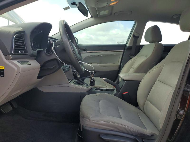 62943456 :رقم المزاد ، 5NPD84LF4HH011759 vin ، 2017 Hyundai Elantra مزاد بيع