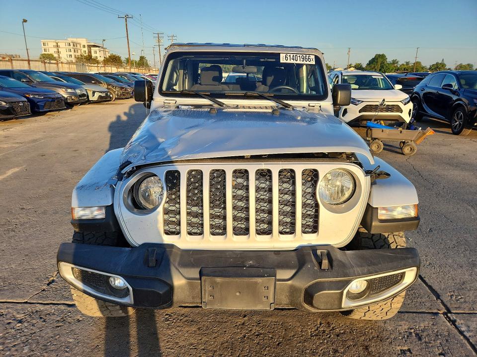 61401966 :رقم المزاد ، 1C6HJTAGXNL138672 vin ، 2022 Jeep Gladiator مزاد بيع