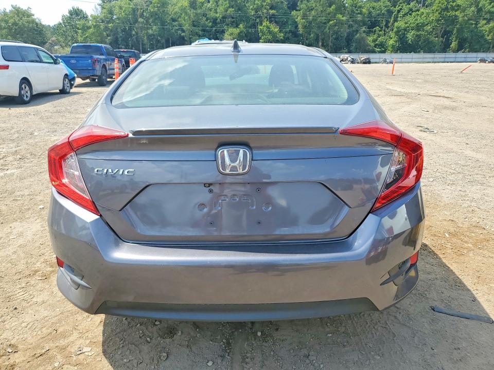 Продажа на аукционе авто 2018 Honda Civic, vin: JHMFC1F71JX026447, номер лота: 62680206